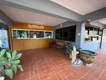 Cabbages & Condoms Hotel Ratchaburi,,3 star