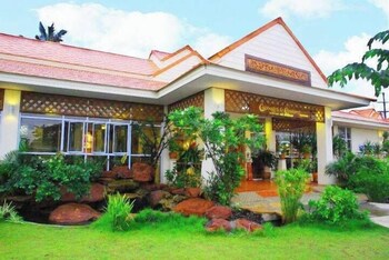 cabbages and condoms hotel ratchaburi