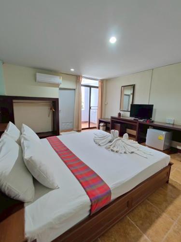 cabbages and condoms hotel ratchaburi