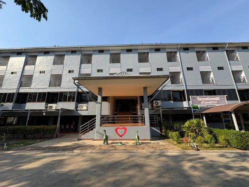 cabbages and condoms hotel ratchaburi