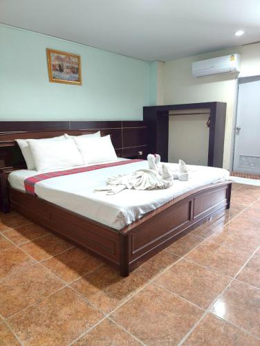 cabbages and condoms hotel ratchaburi