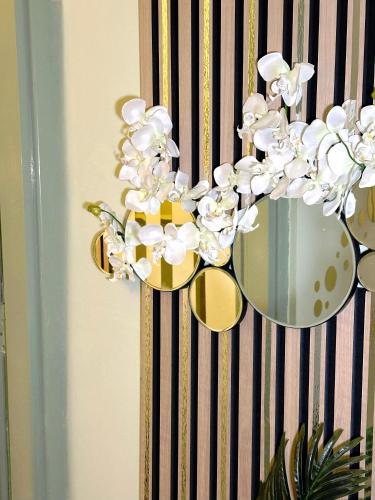 The Rosemary Stay,,2 star