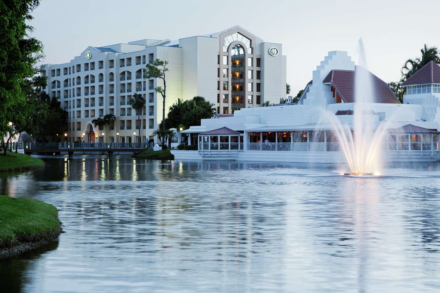 hilton boca raton suites