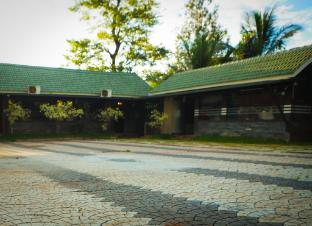 the rain tree resort