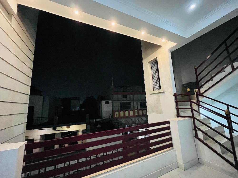 maa vaishno paying guest house