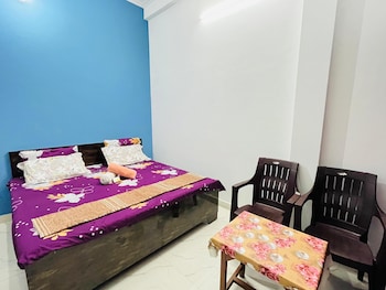 maa vaishno paying guest house