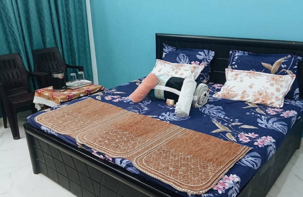 maa vaishno paying guest house