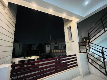 maa vaishno paying guest house