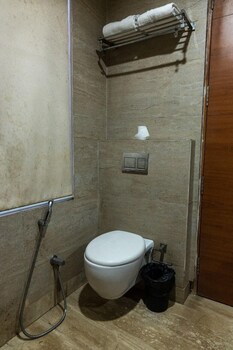 platinum service apartment dlf cyberhub