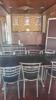 The Pachouri Hotel & Restaurent,,3 star