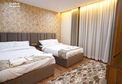 golden season hotel