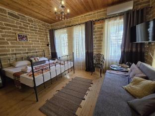 old rooms hotel