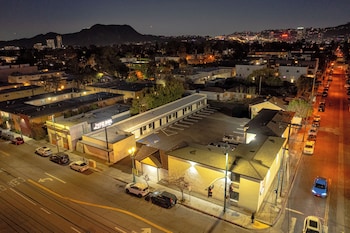 Lyfe Inn & Suites By Aga- North Hollywood Universal Studios,,2 star