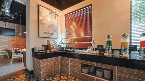 holiday inn reynosa industrial poniente by ihg