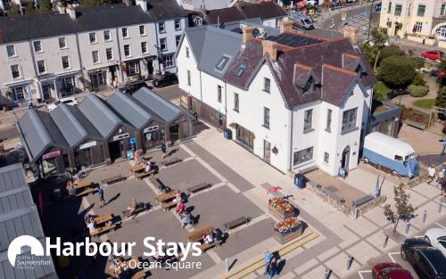 harbour stays ocean square