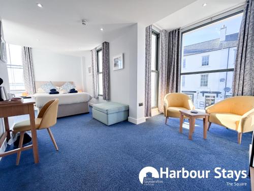 harbour stays ocean square