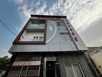 shree radhavallabh palace