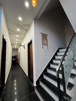 shree radhavallabh palace