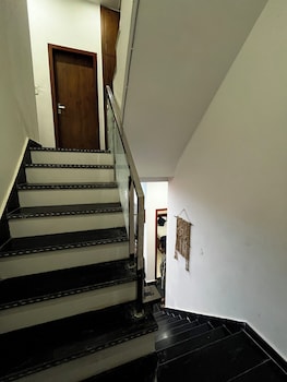 shree radhavallabh palace