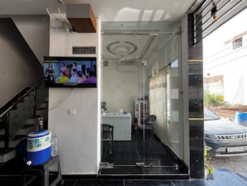 shree radhavallabh palace