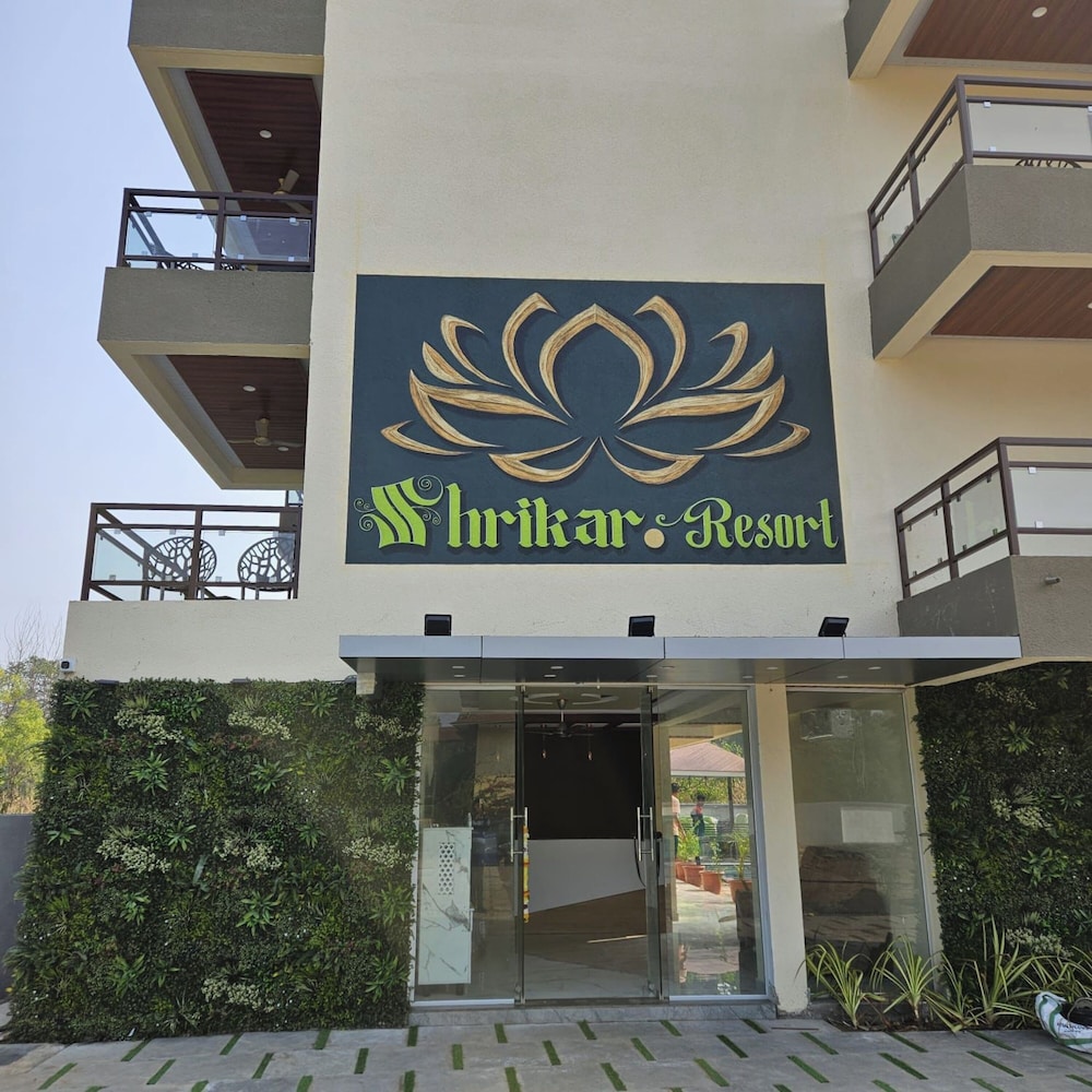 shrikar resort