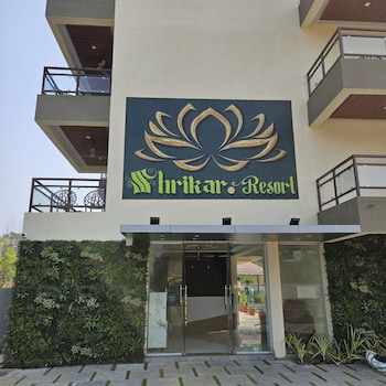 shrikar resort