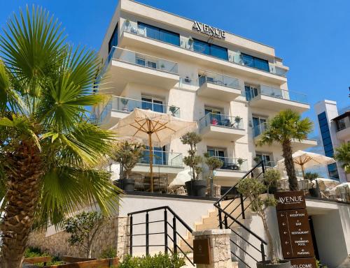 avenue hotel