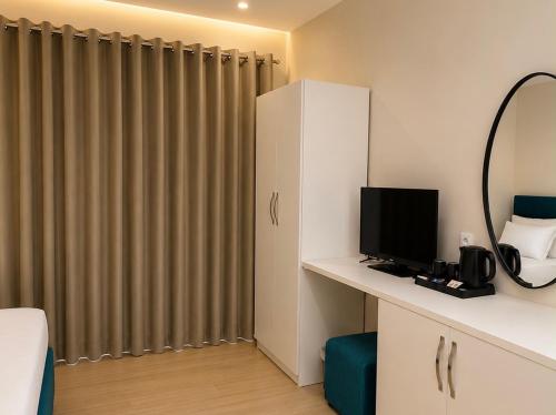 avenue hotel
