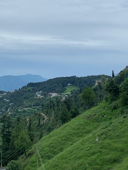 aagaman your mountain home