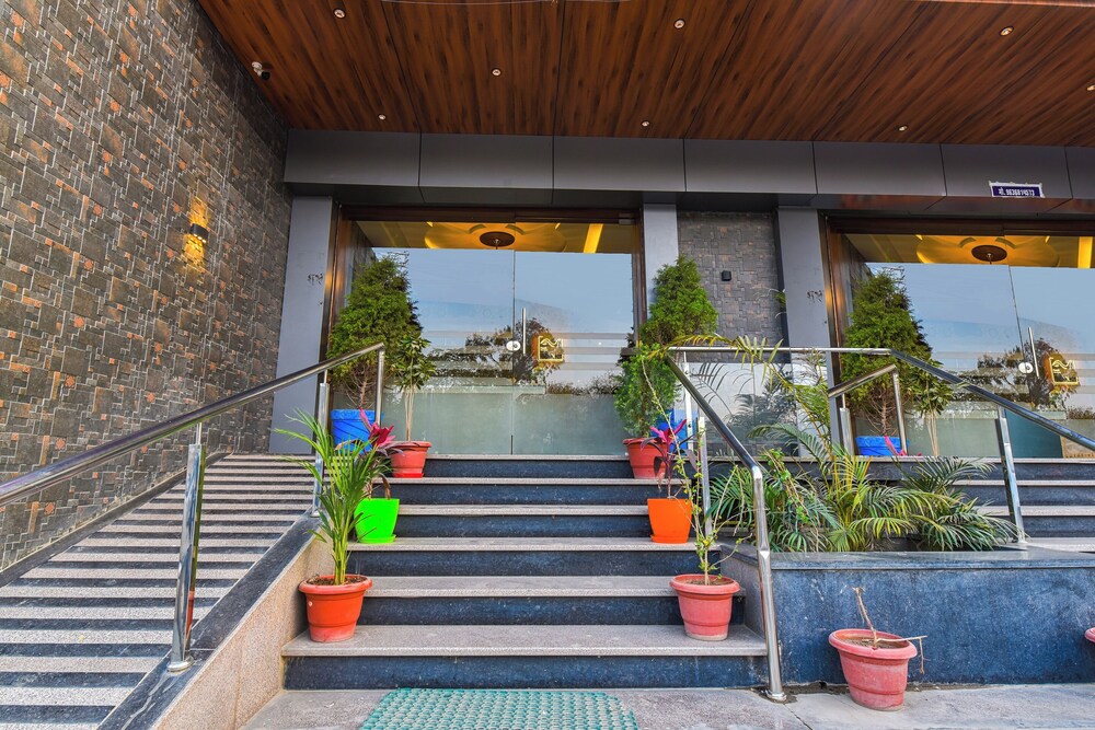 hotel remark