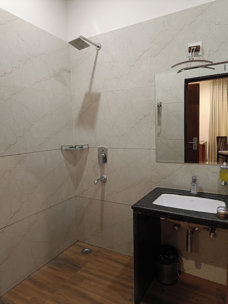 hotel remark