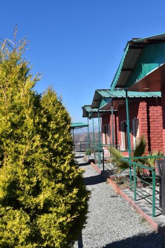 Deodar Inn Resort,,3 star
