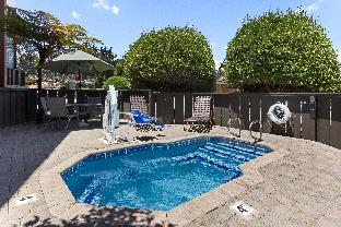 red lion hotel monterey