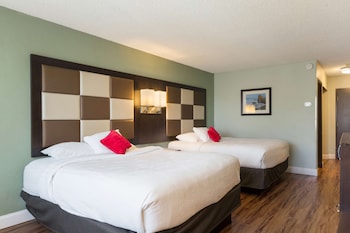 red lion hotel monterey