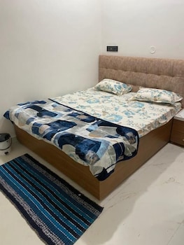 anantshree guest house