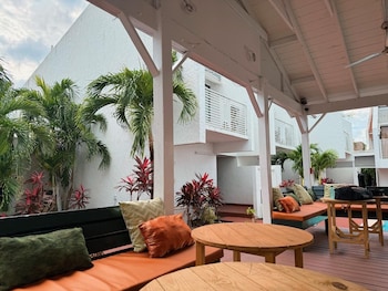 the island garden hotel