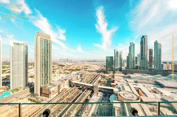 studio with superb view downtown