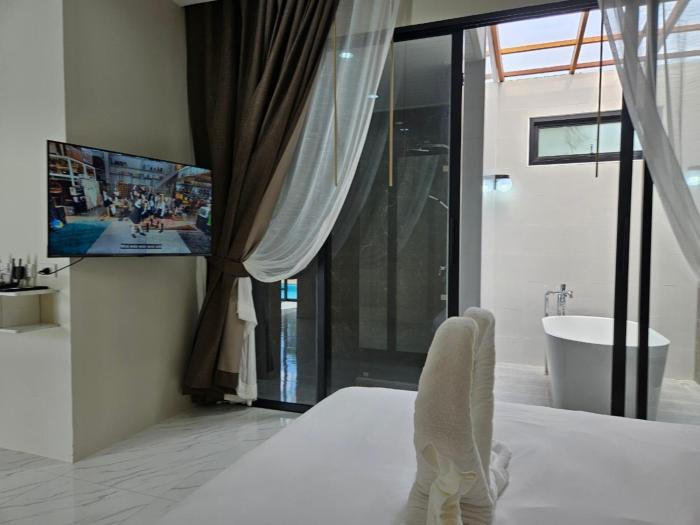 baan first pool villa