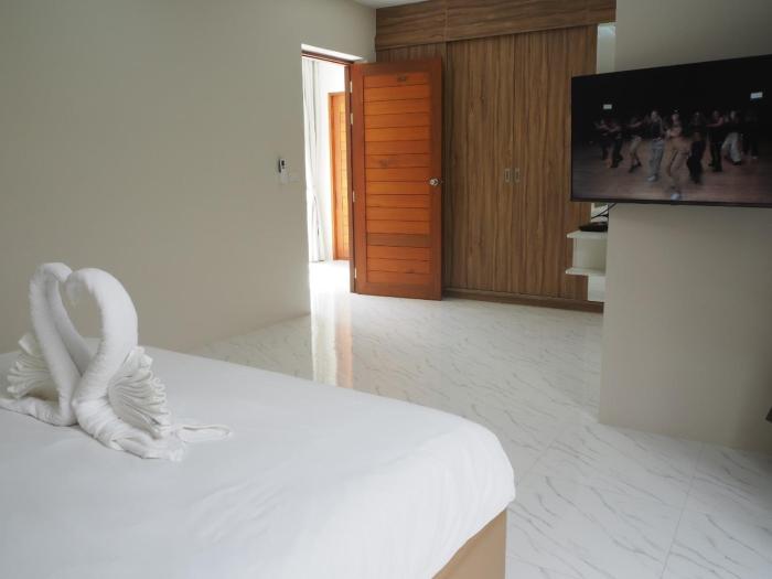 baan first pool villa