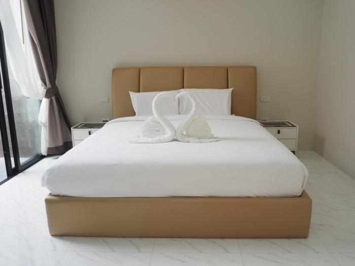 baan first pool villa