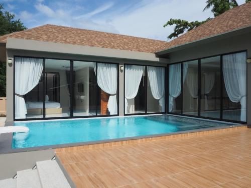 baan first pool villa