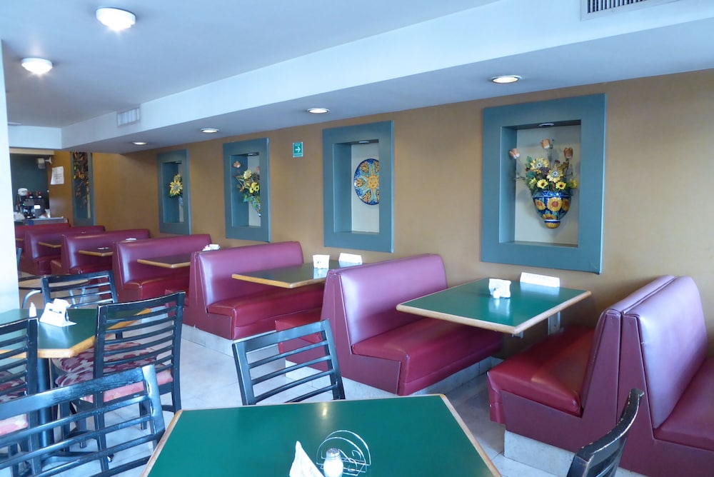 hotel son mar monterrey centro