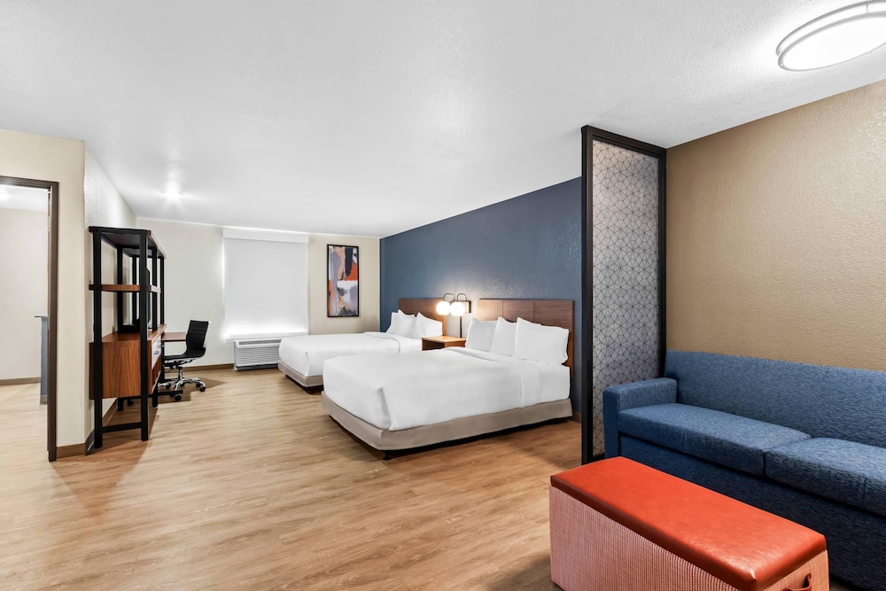 everhome suites yuma east i 8