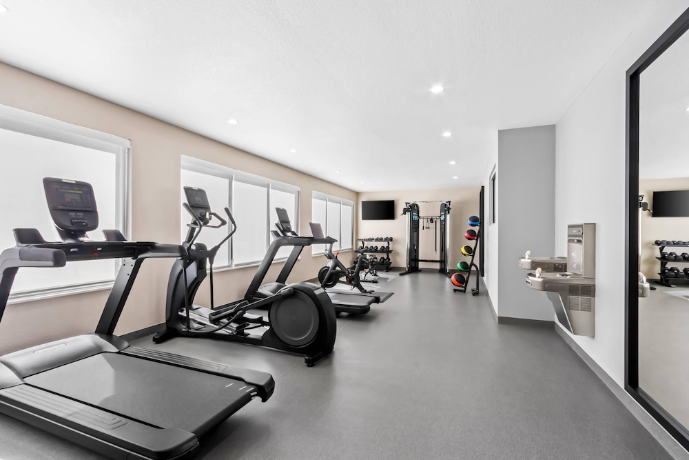 everhome suites yuma east i 8