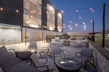 everhome suites yuma east i 8