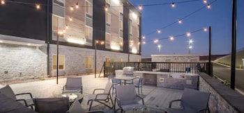 everhome suites yuma east i 8