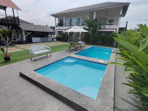 aeden villa roomstay and homestay