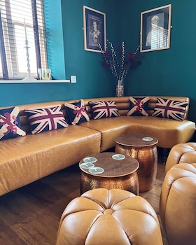 The Kings Head Inn,,3 star