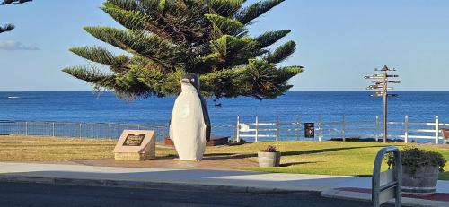 penguin retreat