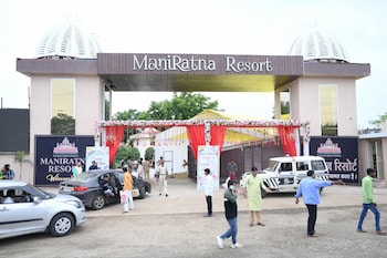 maniratna resort